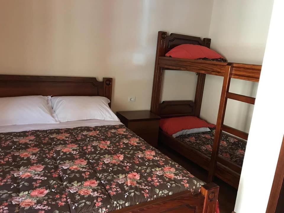 Hostel Bujtina Hader Xhebro Tepelene Exteriér fotografie